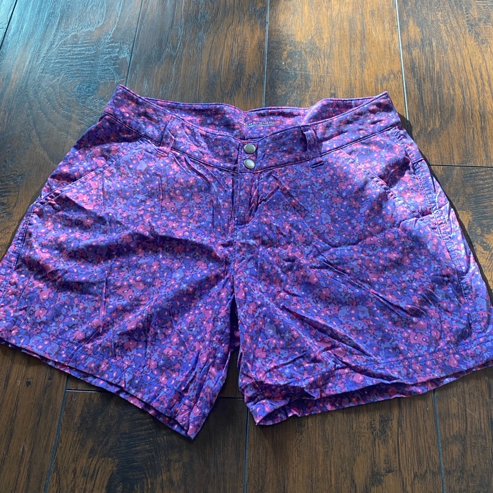 Columbia Floral Women's Shorts